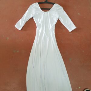 שמלות ישראלי פרינסס ליין לבן