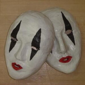 מסכות לבנות הרמן